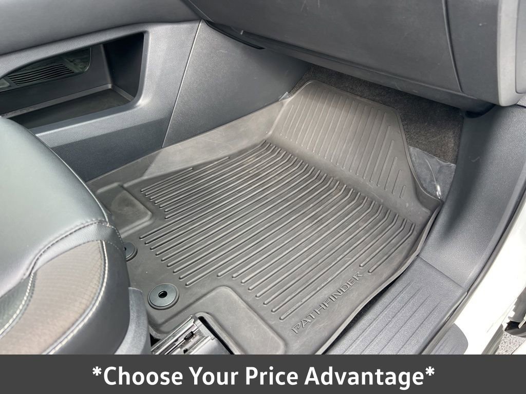 Used 2023 Nissan Pathfinder SL image 33