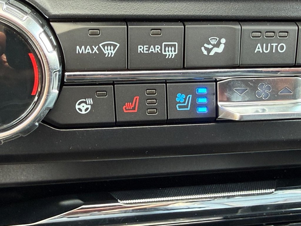 New 2026 Ford F350 Lariat w/ Lariat Premium Package AWD/4WD image 19