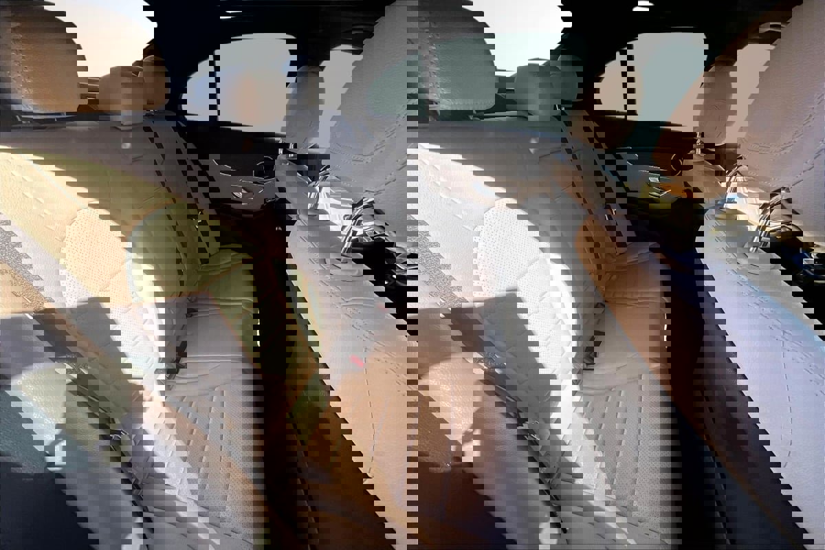 Used 2020 Mercedes-Benz C 300 Sedan image 27