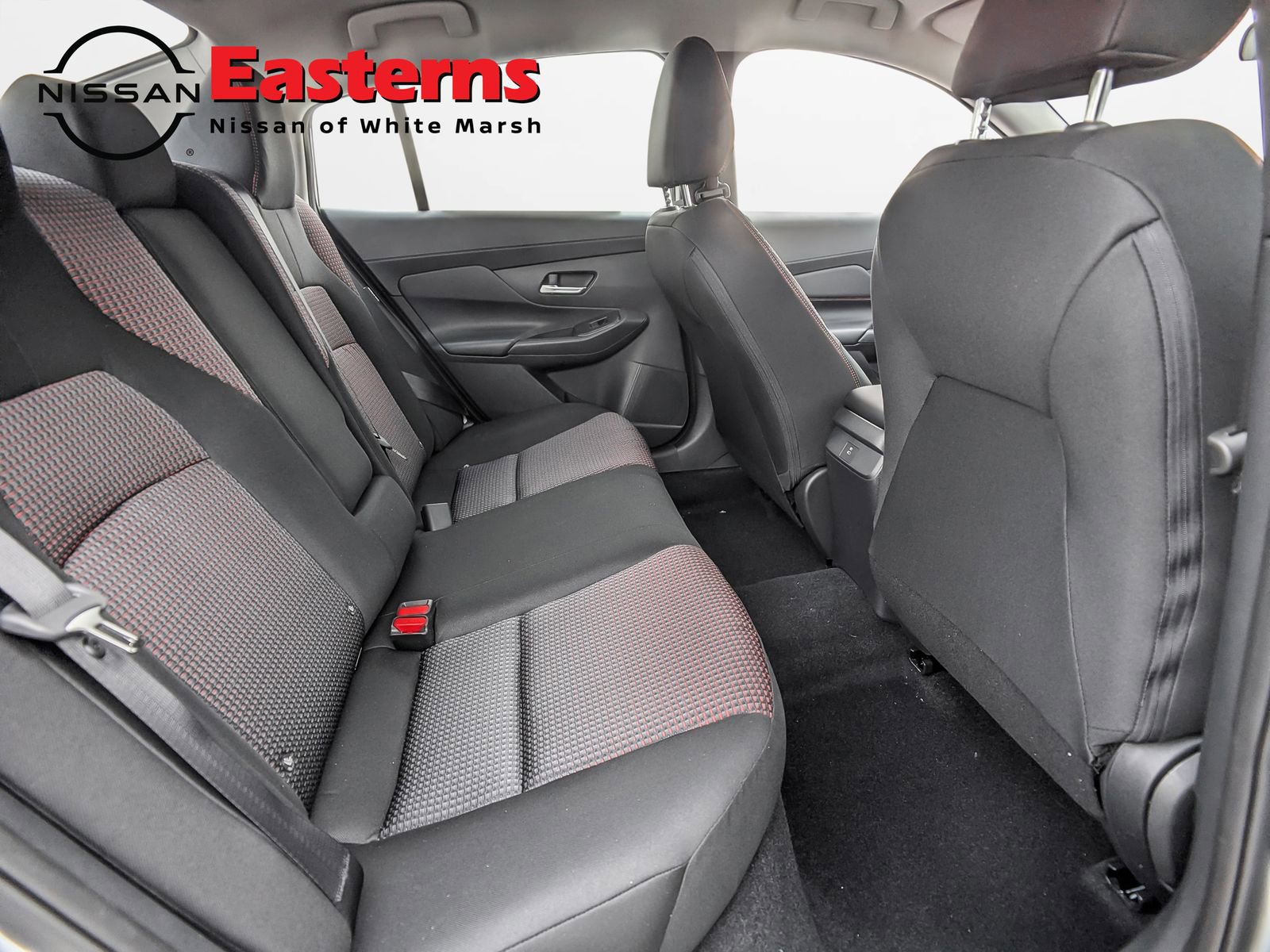 New 2026 Nissan Sentra SR w/ Floor Mat Package FWD image 21