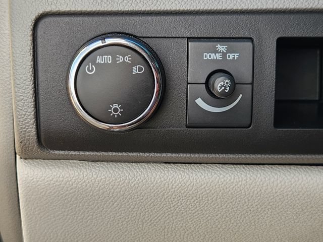Used 2009 Chevrolet Suburban LS RWD image 20