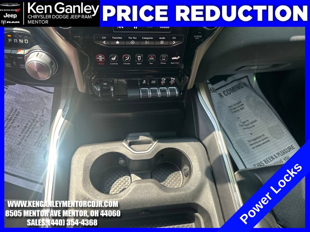 Used 2019 RAM 1500 Laramie AWD/4WD image 16