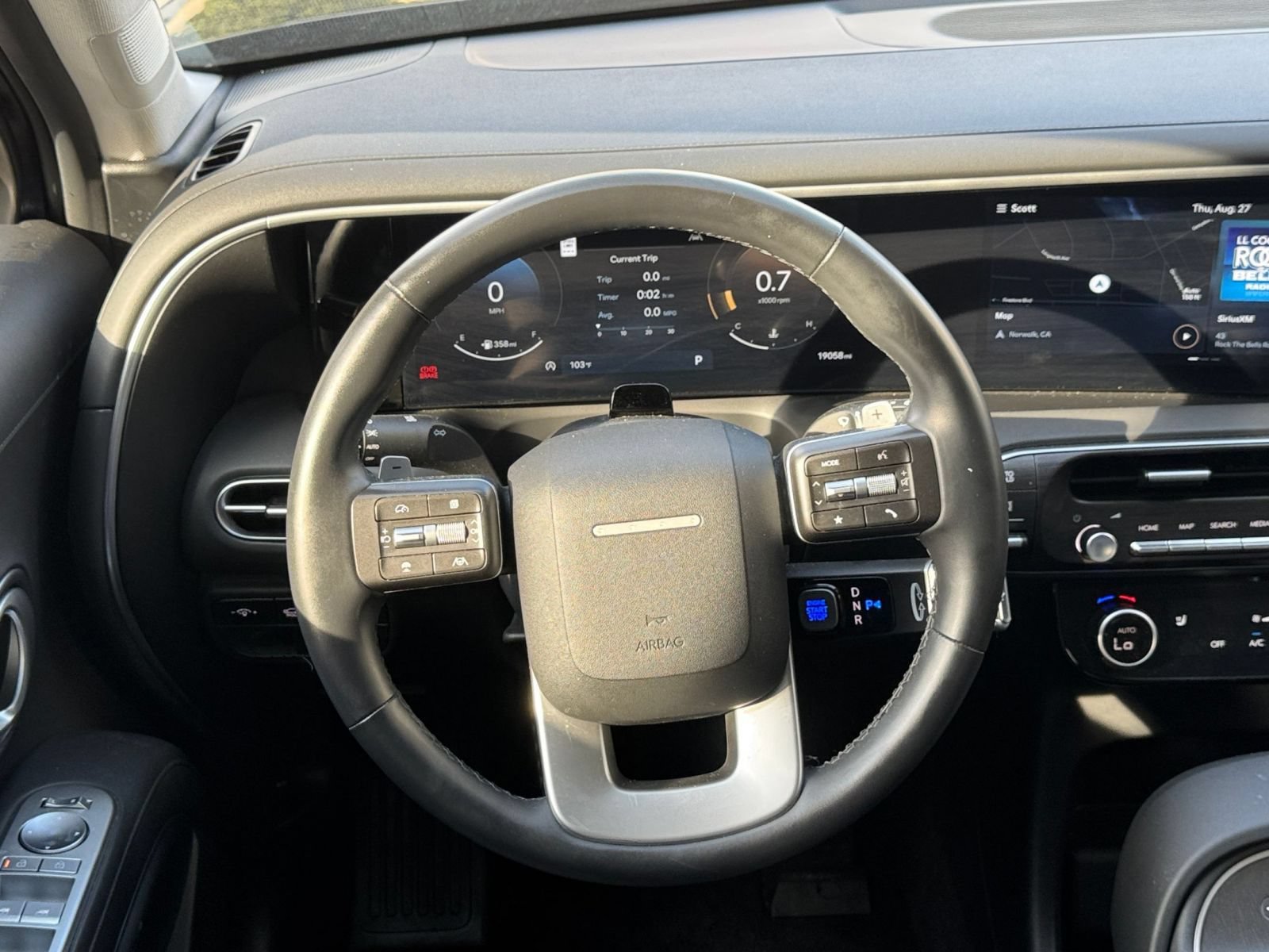 Used 2026 Hyundai Palisade SEL FWD image 26