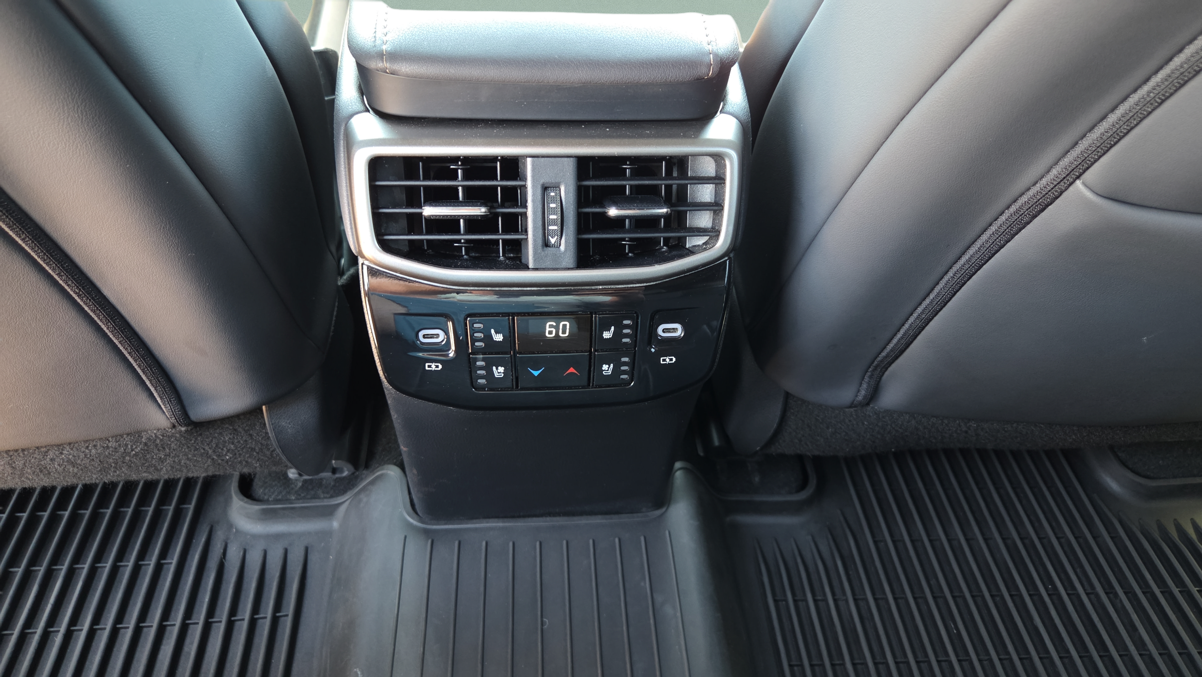 Used 2024 Lexus RX 500h F Sport w/ Convenience Package AWD/4WD image 13