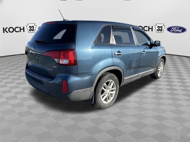 Used 2014 Kia Sorento LX image 8