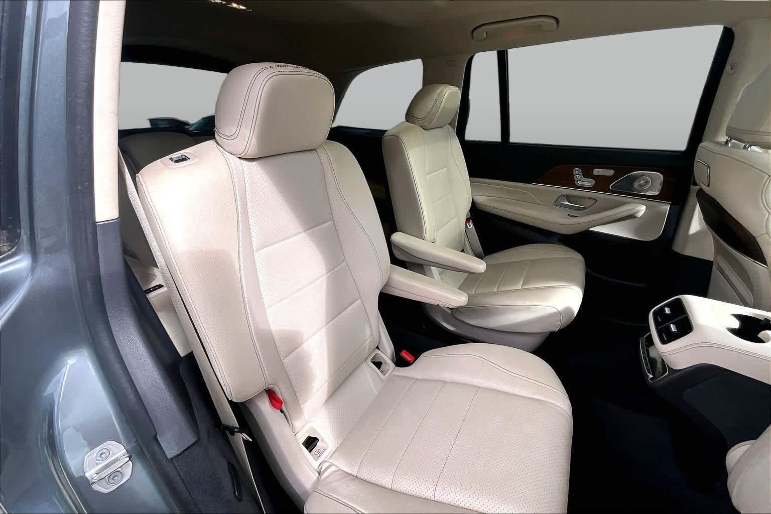 Used 2020 Mercedes-Benz GLS 450 4MATIC image 19