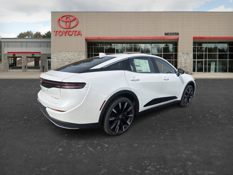 New 2026 Toyota Crown Platinum image 5