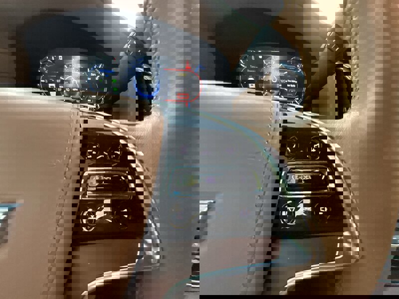 Used 2017 Cadillac Escalade ESV Platinum image 20