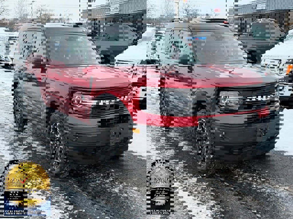 Used 2021 Ford Bronco Sport Outer Banks image 3