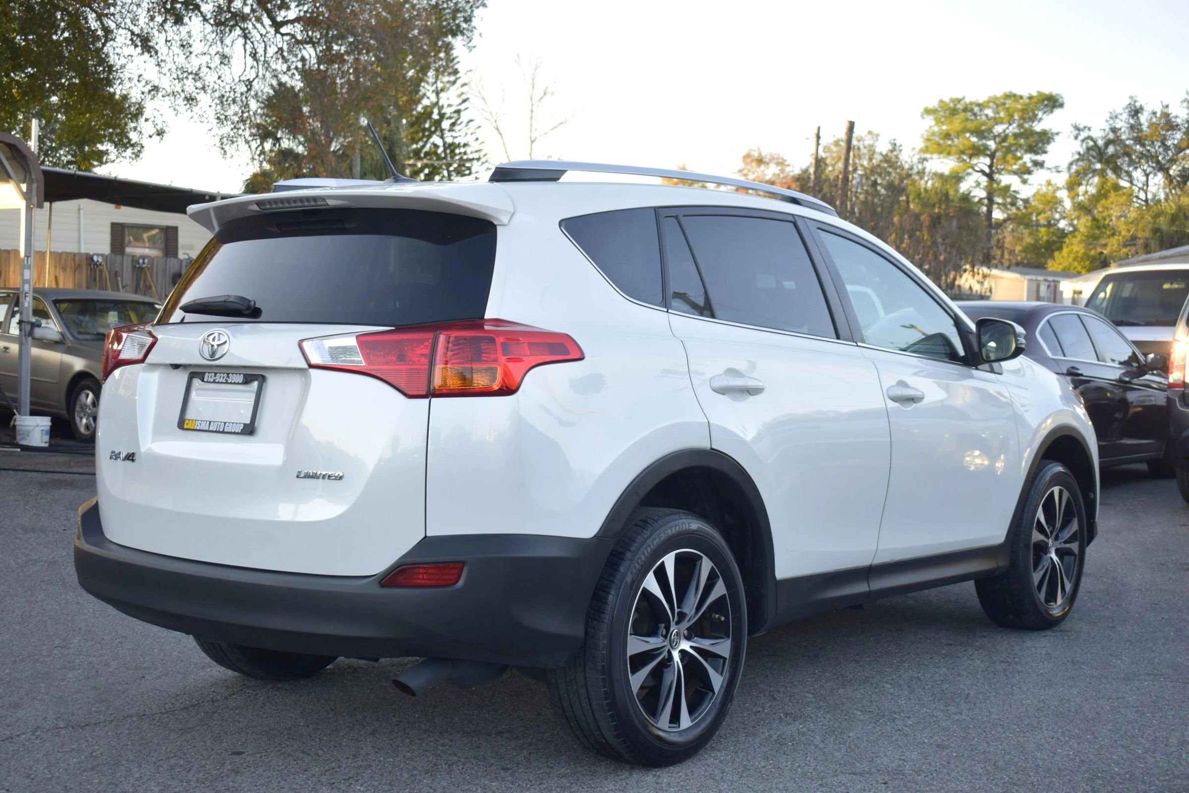 Used 2015 Toyota RAV4 Limited w/ Technology Package image 7