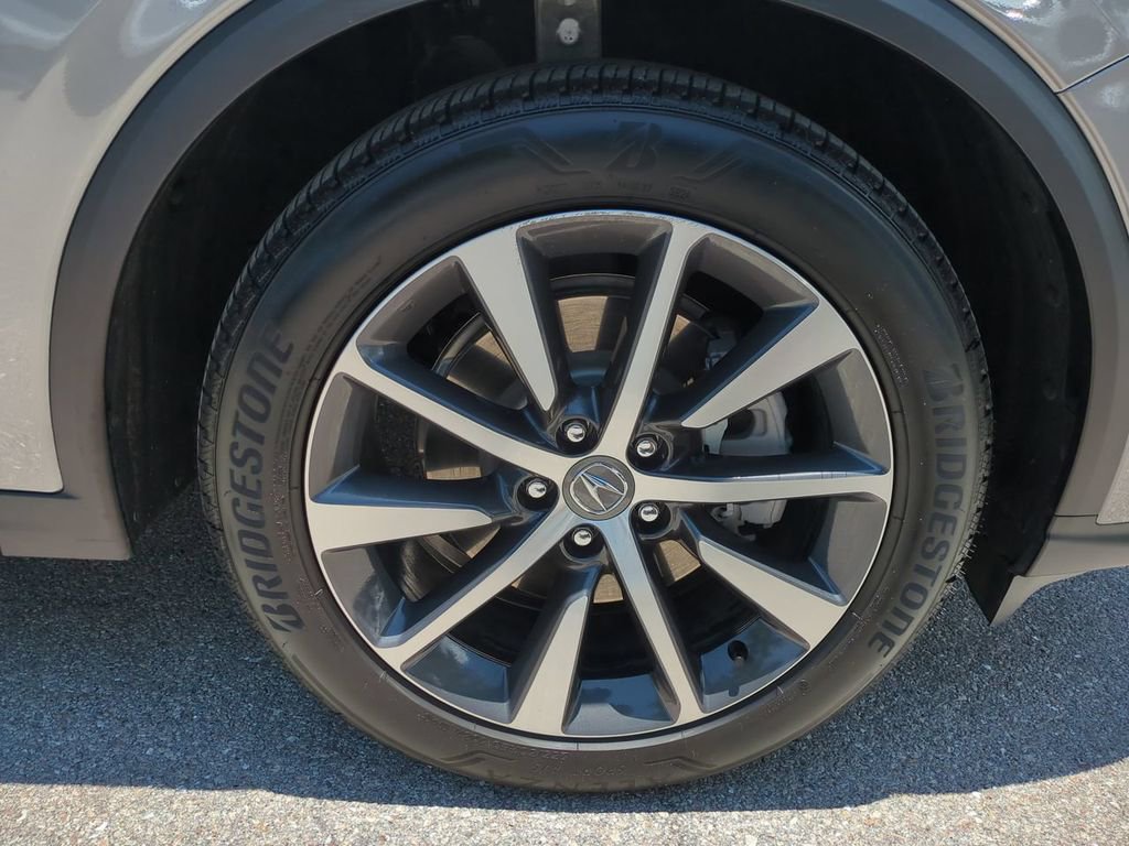 Certified 2025 Acura MDX FWD w/ Technology Package image 11