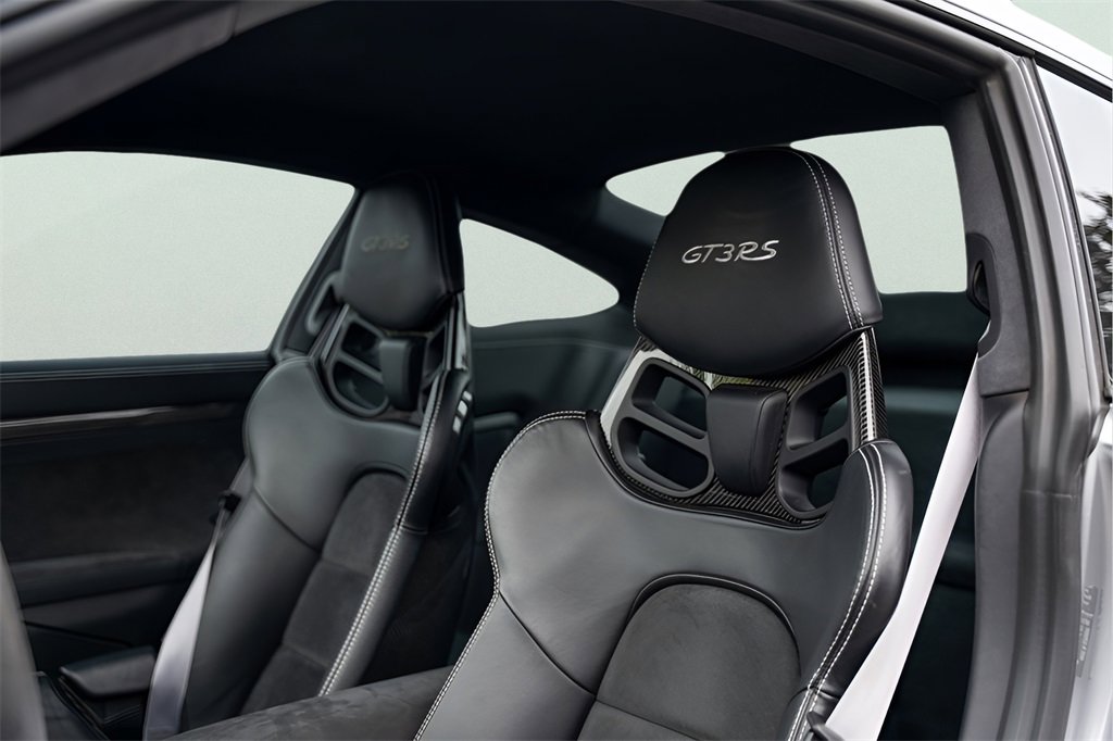 Used 2016 Porsche 911 GT3 RS image 37