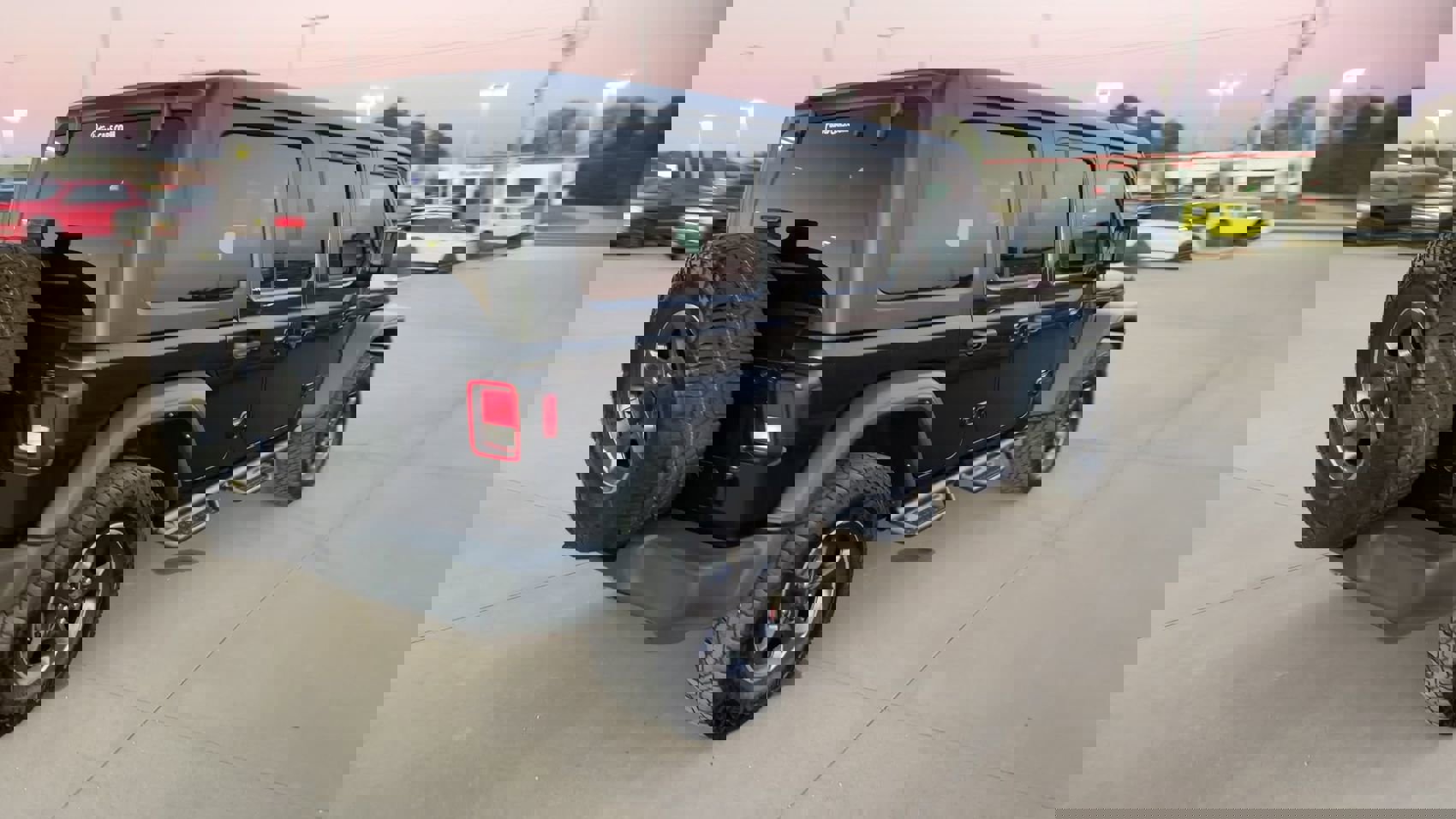 Used 2022 Jeep Wrangler Unlimited Sport image 7