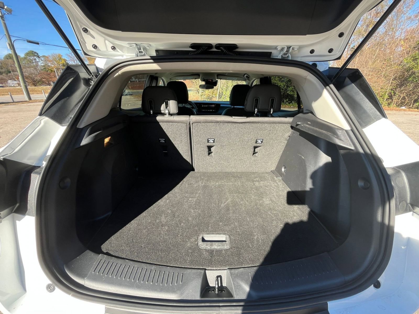 Used 2025 Buick Encore GX Preferred image 25