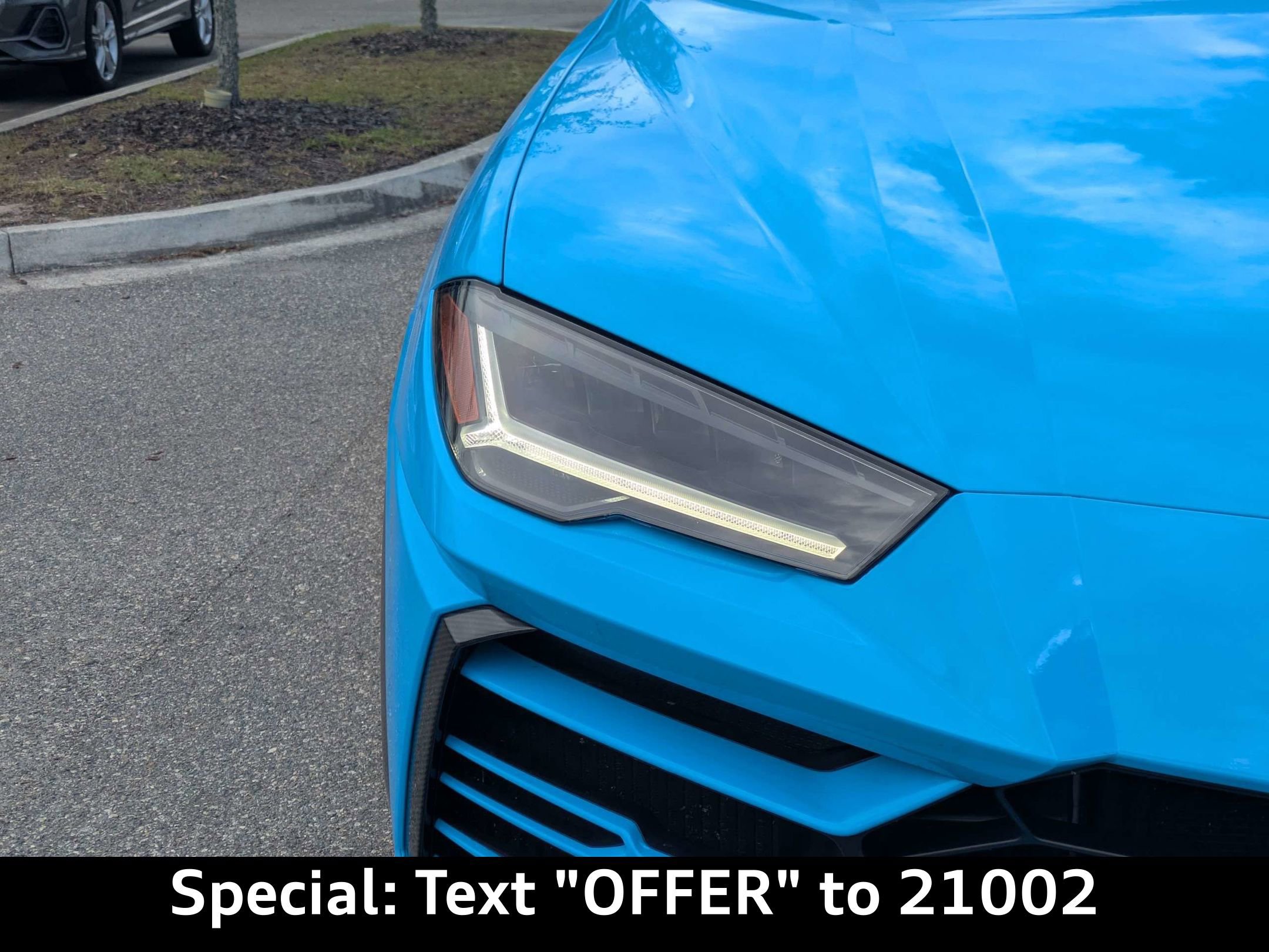 Used 2020 Lamborghini Urus AWD/4WD image 10