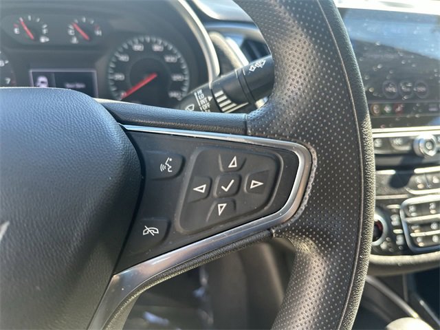 Used 2024 Chevrolet Malibu LT image 34