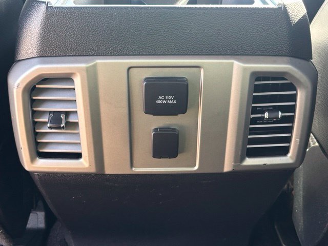 Used 2015 Ford F150 Lariat AWD/4WD image 24