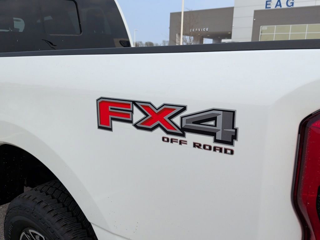 New 2026 Ford F250 Platinum w/ FX4 Off-Road Package image 45