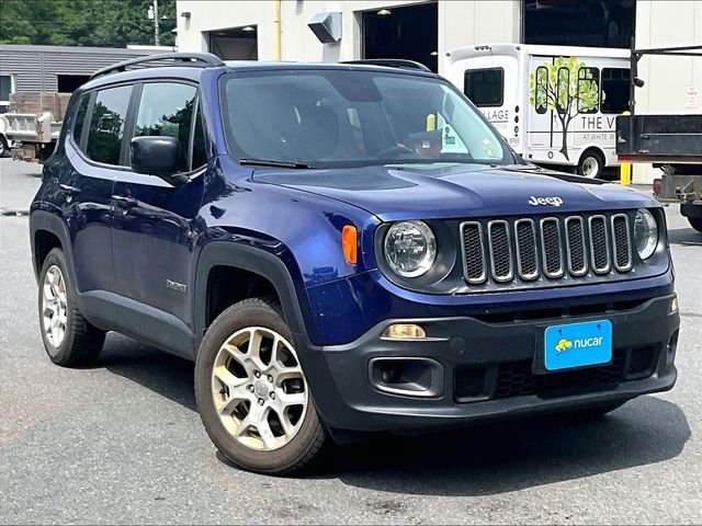 Used 2017 Jeep Renegade Latitude w/ Cold Weather Group