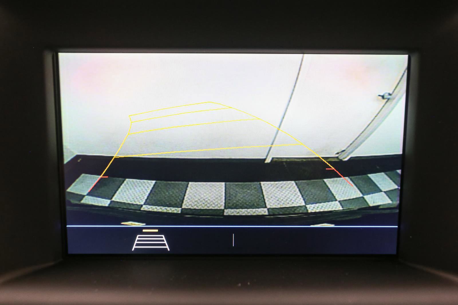 Used 2019 GMC Terrain SLE w/ Driver Convenience Package image 32