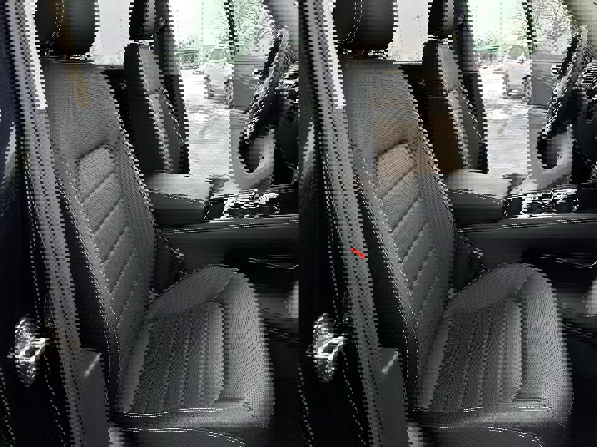 Certified 2025 Volkswagen Atlas SEL image 29