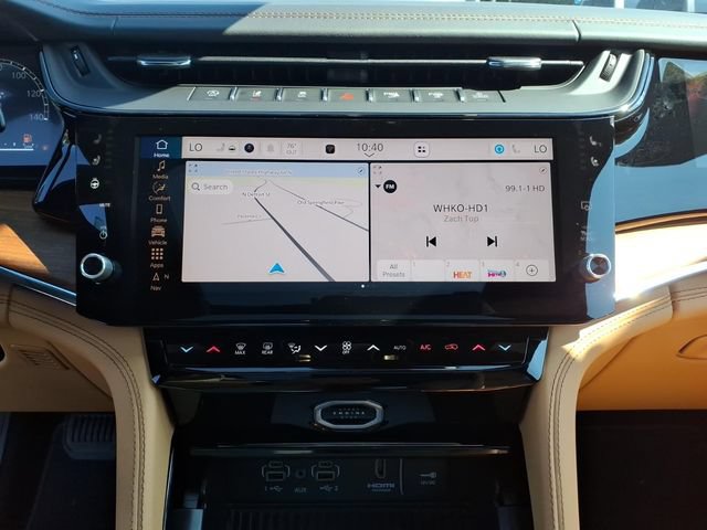New 2026 Jeep Grand Cherokee Summit w/ Obsidian Package AWD/4WD image 23