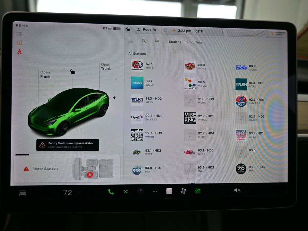 Used 2021 Tesla Model 3 Standard Range Plus image 23