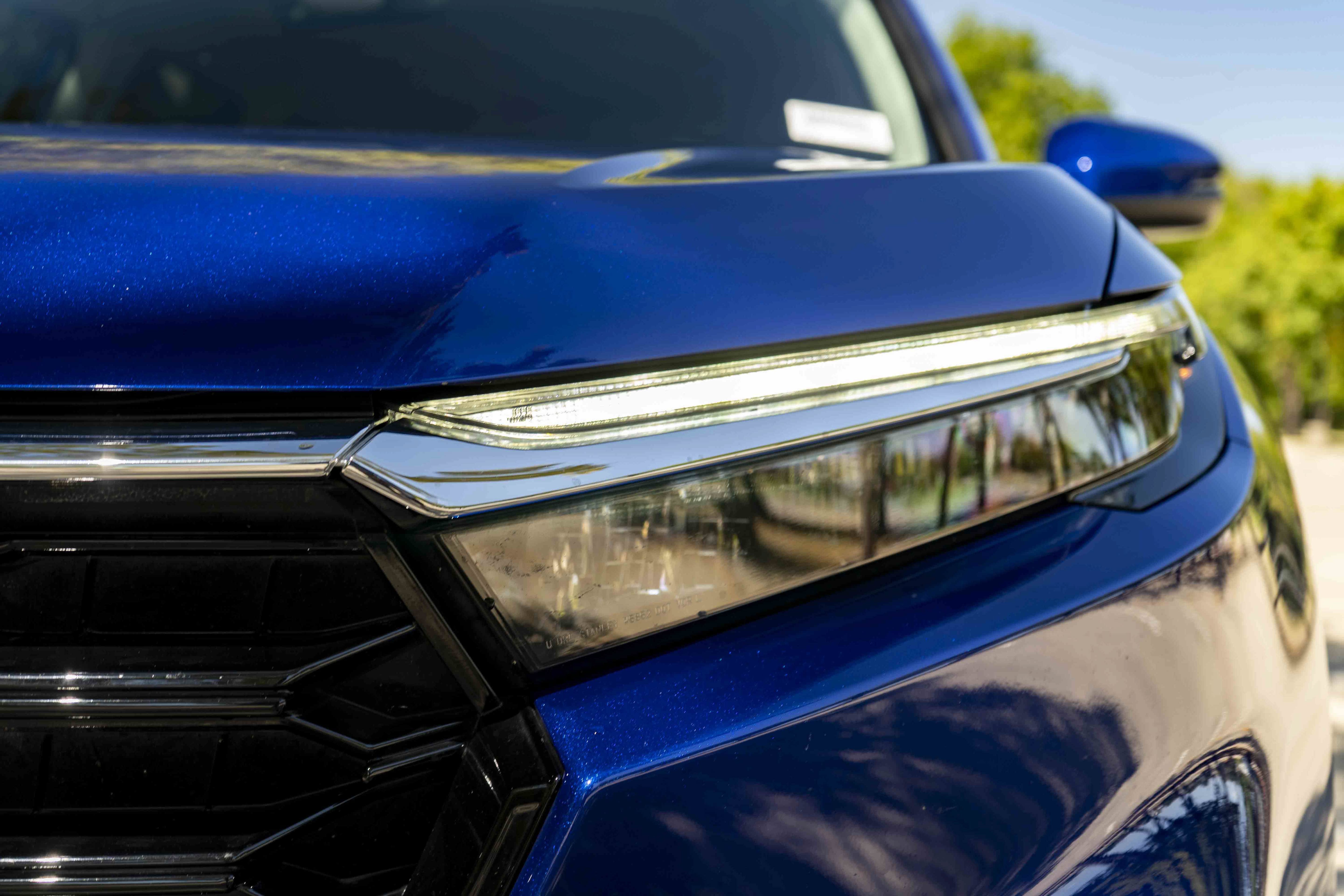 Used 2025 Honda CR-V EX-L image 11