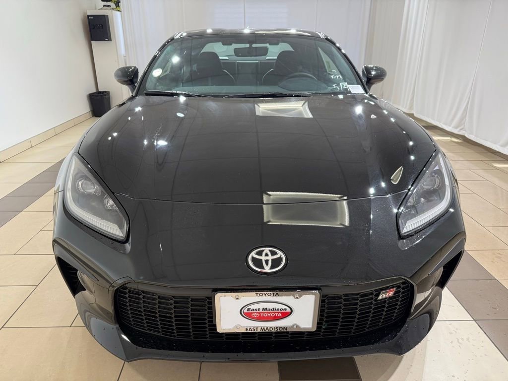 New 2025 Toyota GR86 Premium image 8