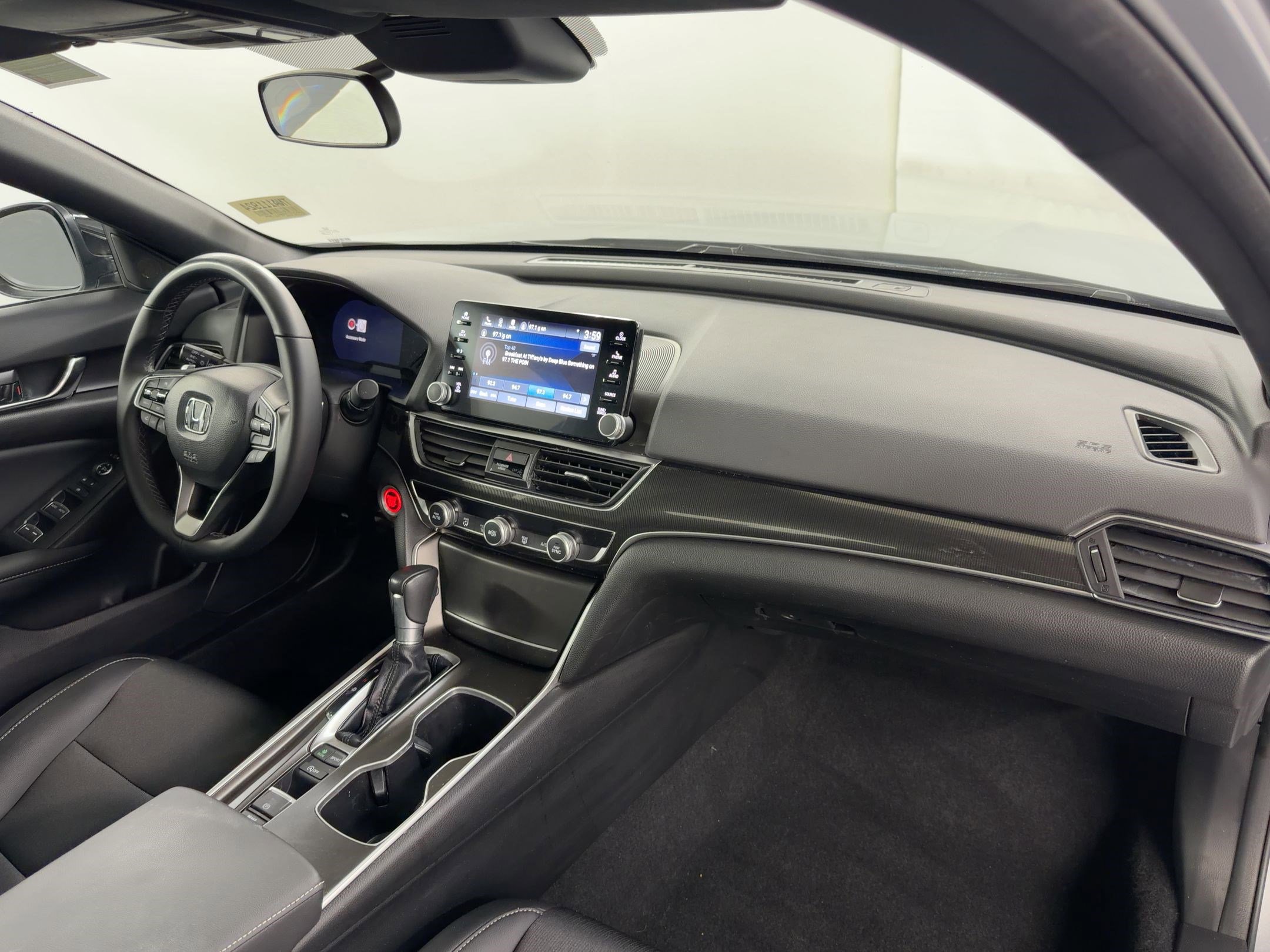 Certified 2022 Honda Accord Sport image 35