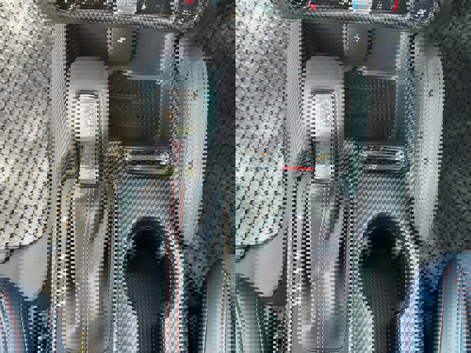 Used 2024 Ford Bronco Raptor image 25