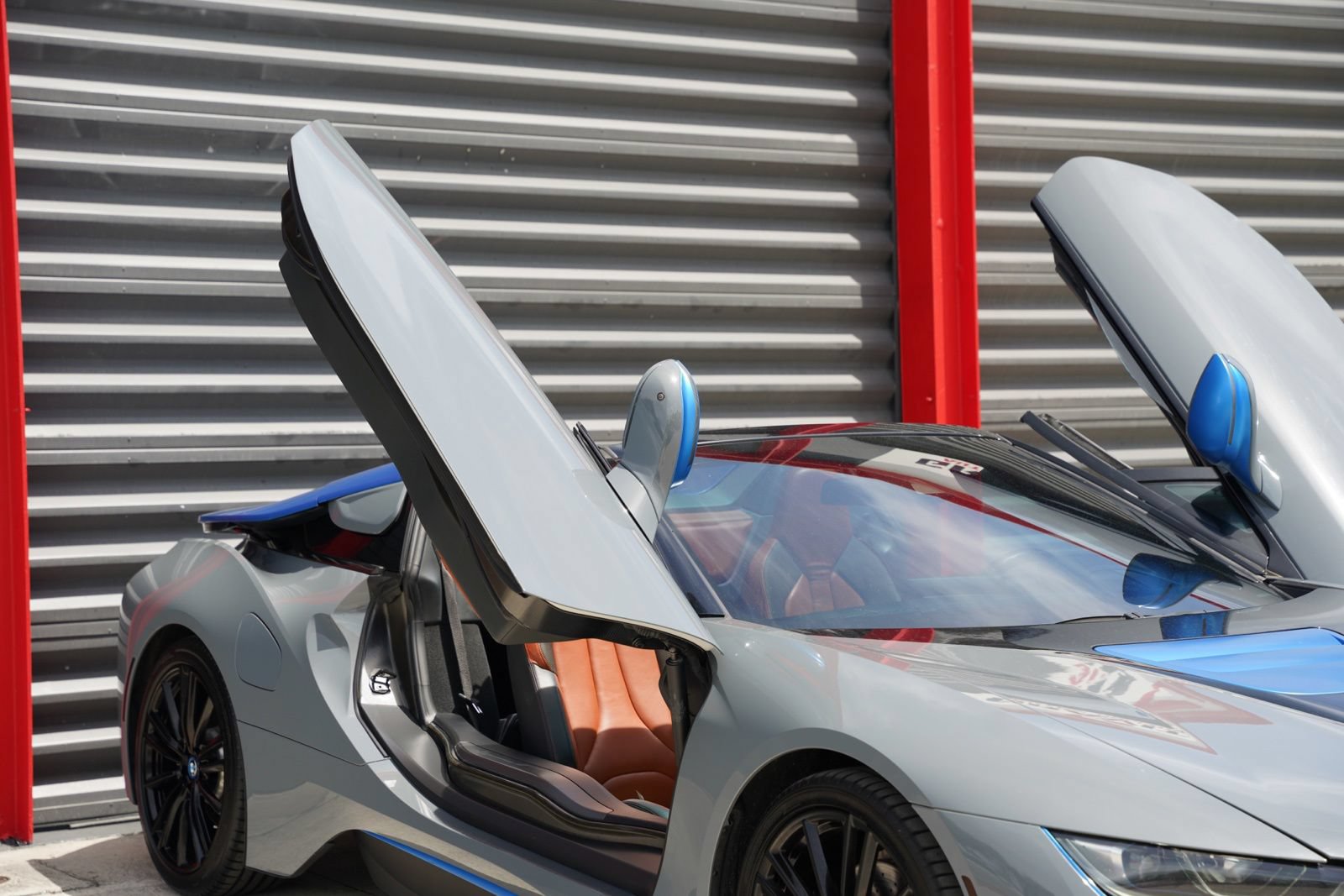 Used 2019 BMW i8 Roadster AWD/4WD image 10
