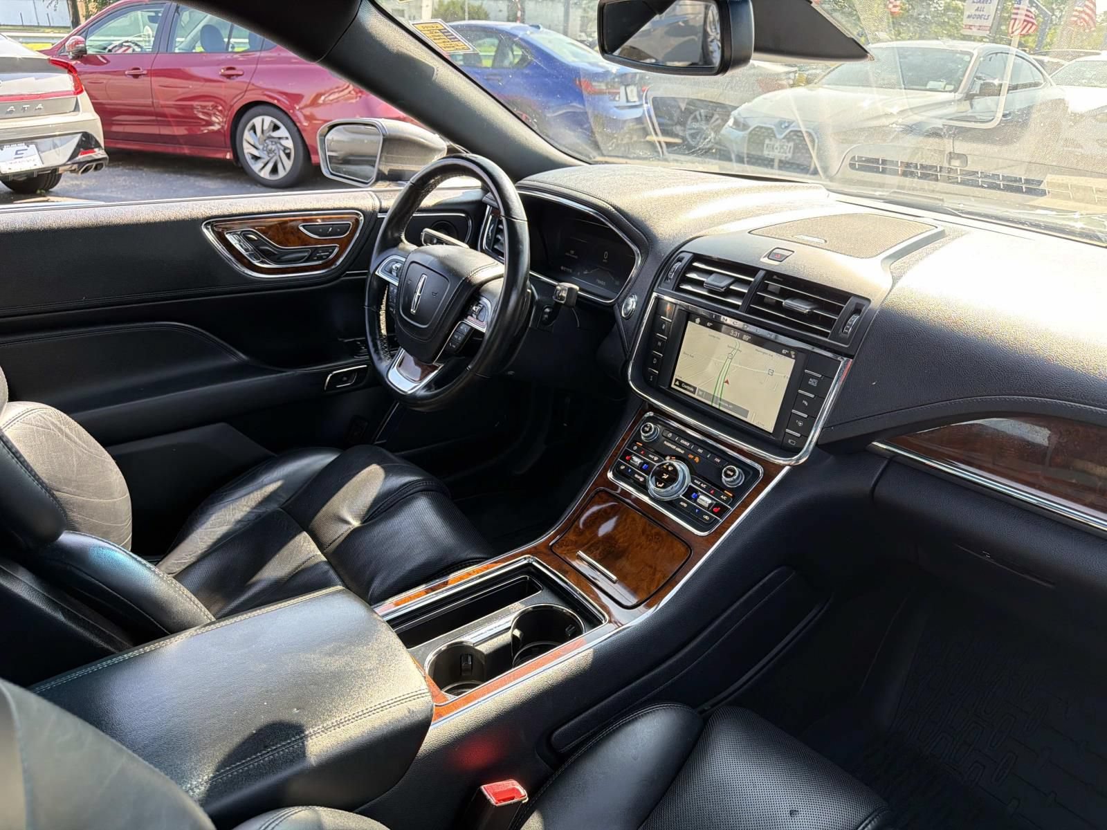 Used 2018 Lincoln Continental Reserve AWD/4WD image 13