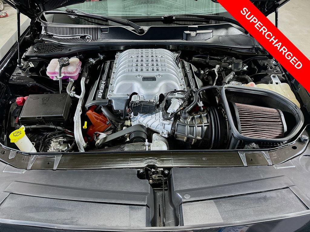 Used 2021 Dodge Challenger SRT Hellcat RWD image 30