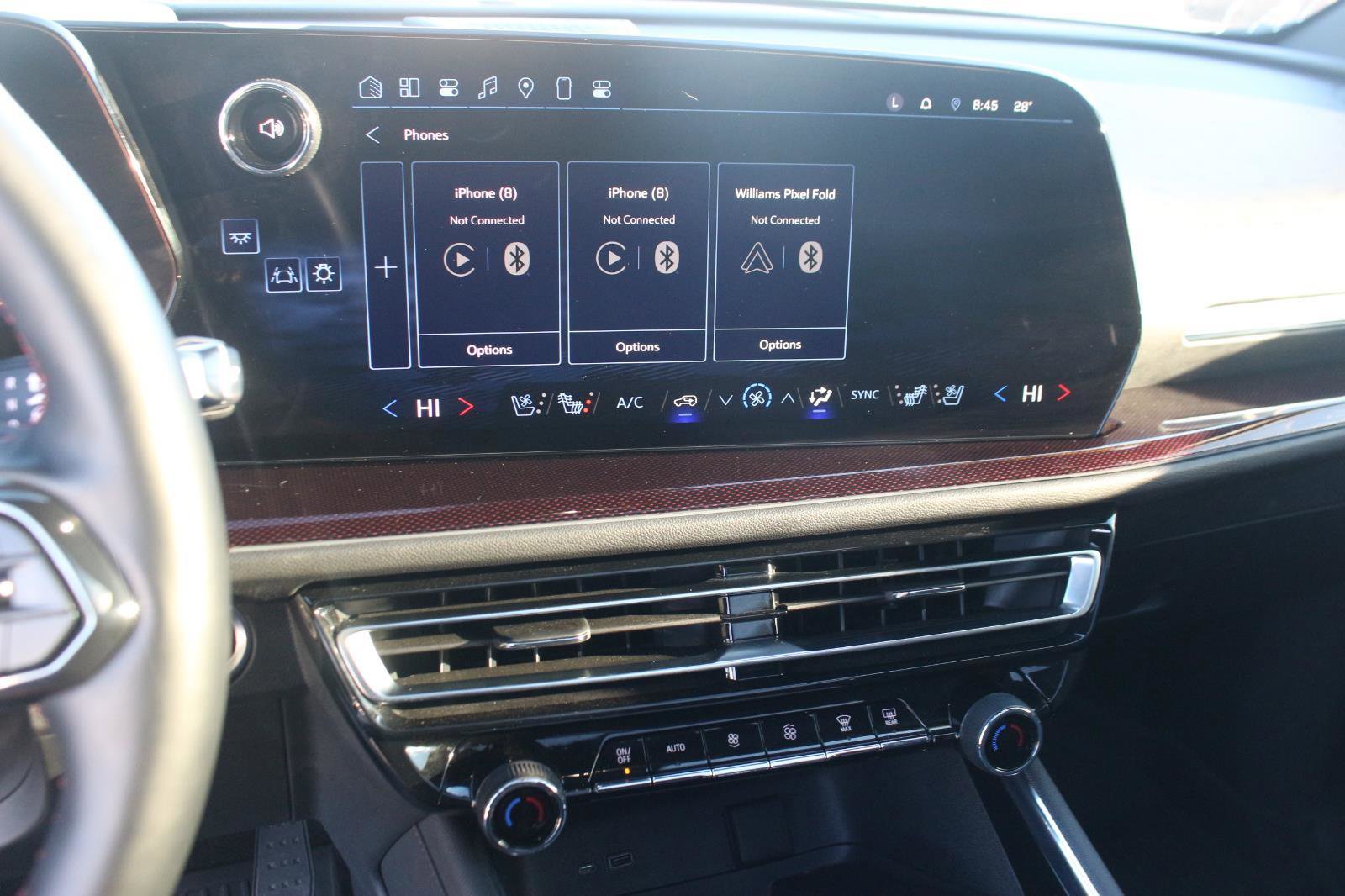 Used 2024 Chevrolet Traverse RS w/ LPO, Floor Liner Package image 23