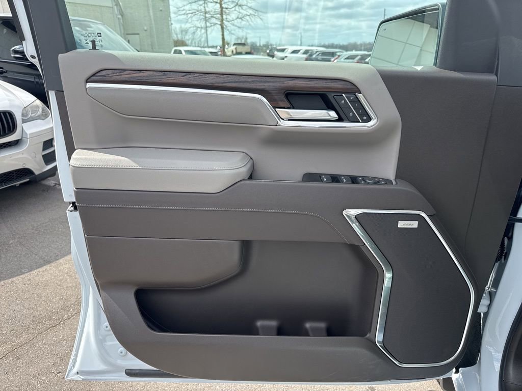 New 2026 GMC Sierra 1500 SLT w/ SLT Premium Plus Package image 11