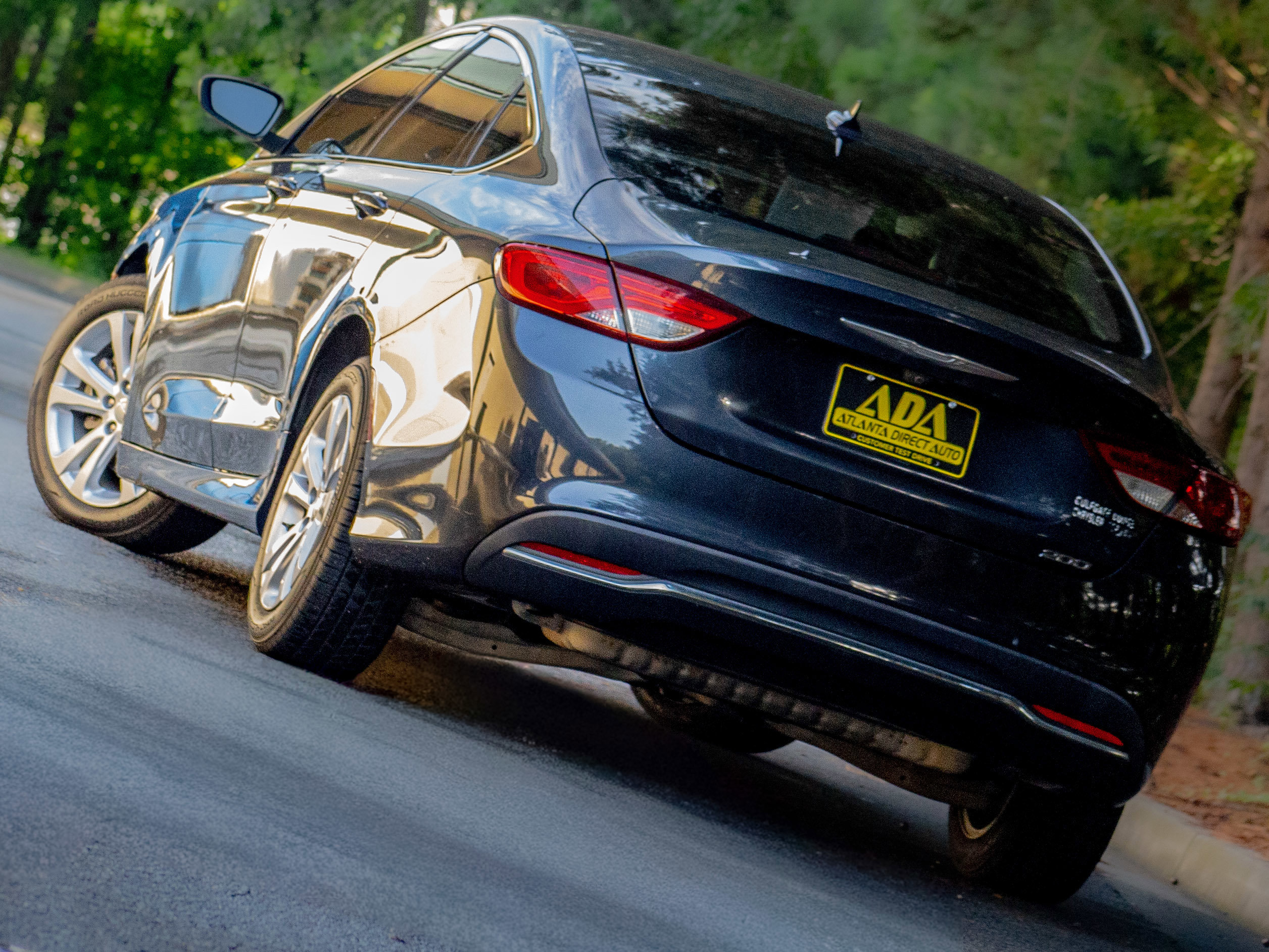 Used 2017 Chrysler 200 Limited Platinum image 23