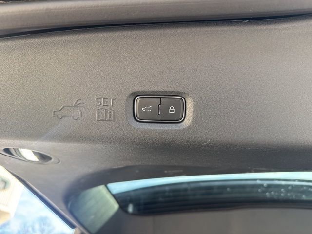 Used 2025 Ford Expedition Platinum image 44