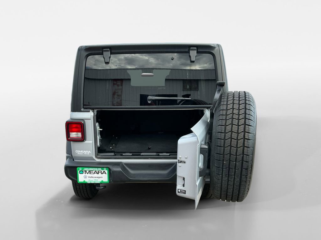 Used 2024 Jeep Wrangler Sport S image 16