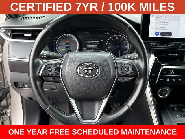 Used 2024 Toyota Venza XLE AWD/4WD image 18