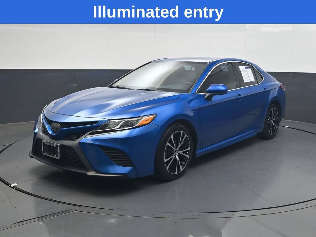 Used 2020 Toyota Camry SE FWD image 8