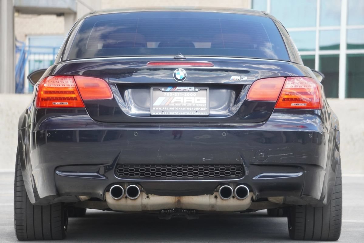 Used 2011 BMW M3 Convertible RWD image 16