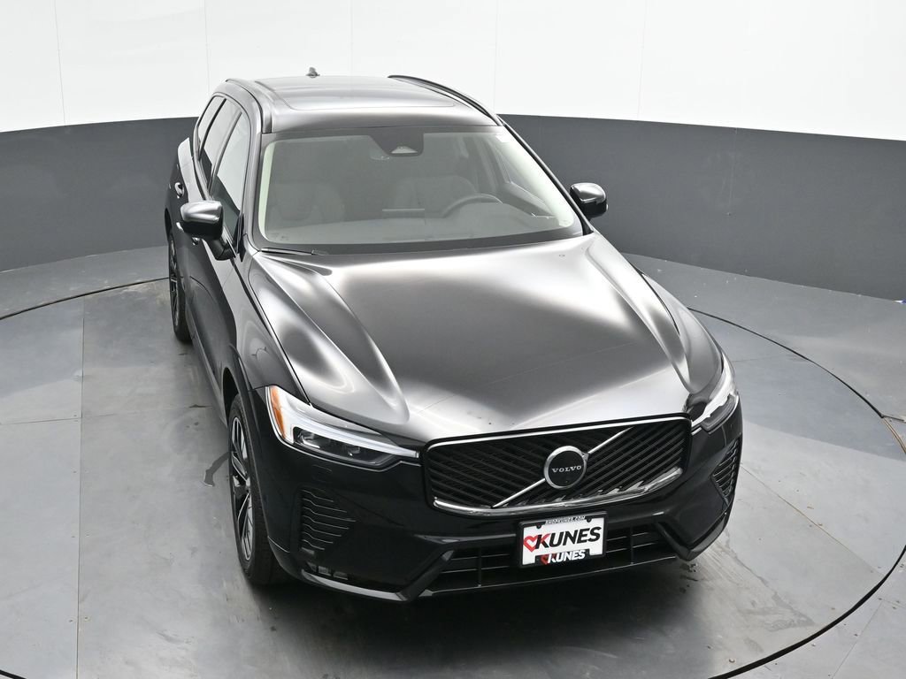 New 2026 Volvo XC60 B5 Plus w/ Protection Package Premier image 34