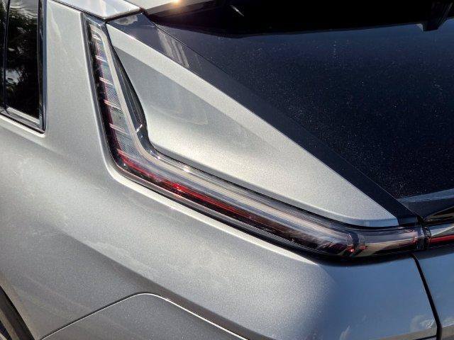 New 2026 Cadillac Lyriq Premium Luxury AWD/4WD image 11