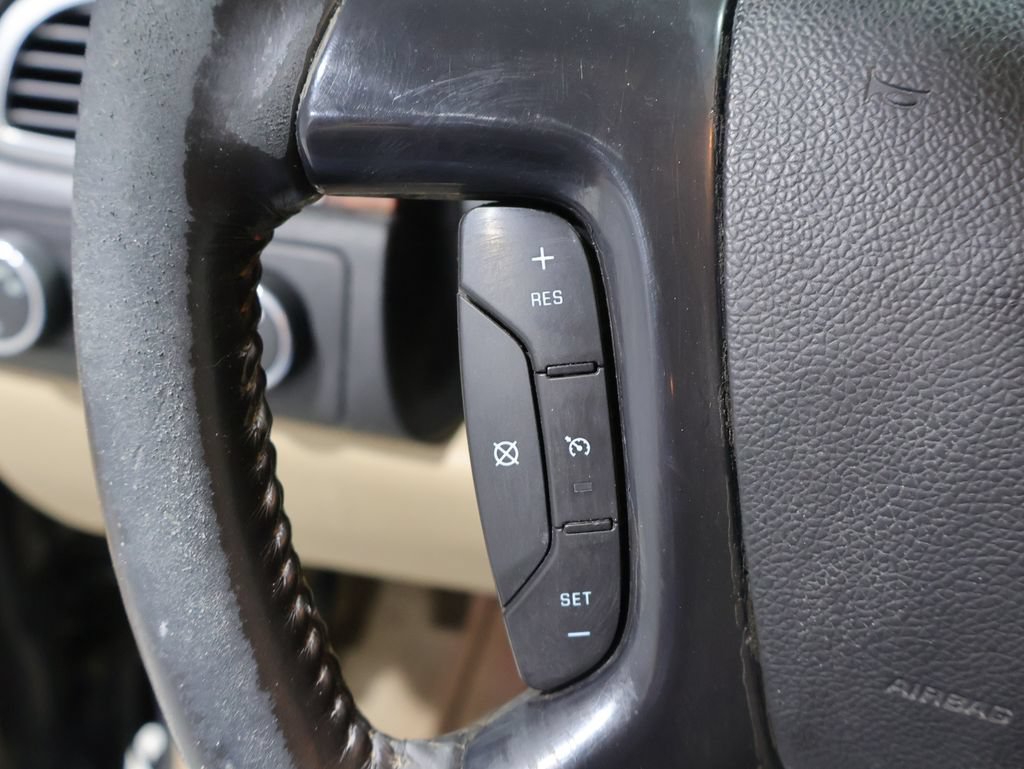 Used 2007 Chevrolet Tahoe LTZ w/ LTZ Preferred Equipment Group AWD/4WD image 29