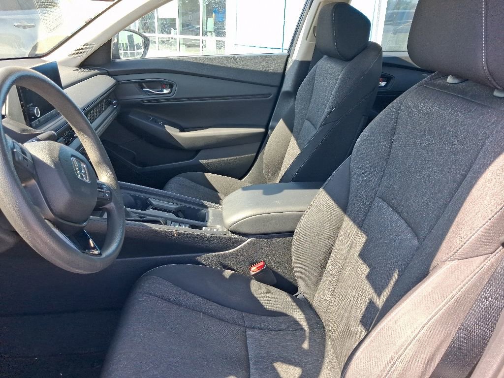 Certified 2024 Honda Accord EX image 17