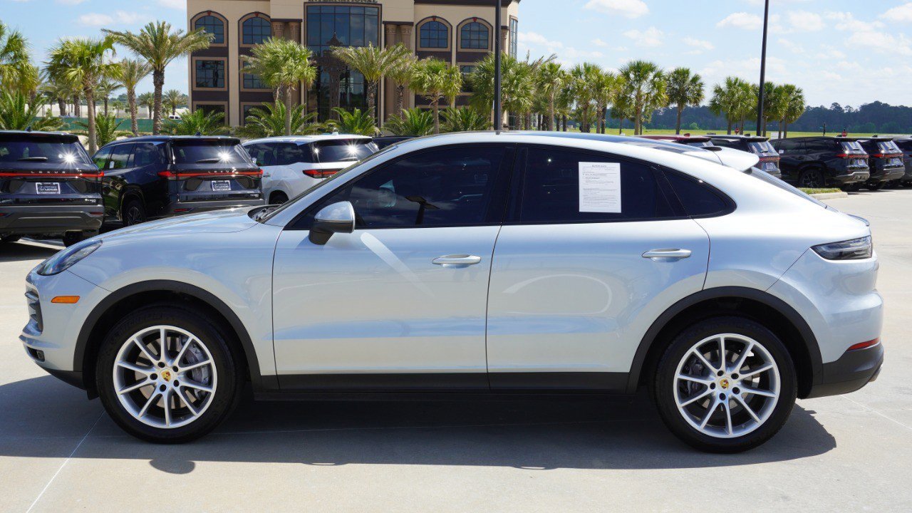 Used 2021 Porsche Cayenne Coupe AWD/4WD image 5