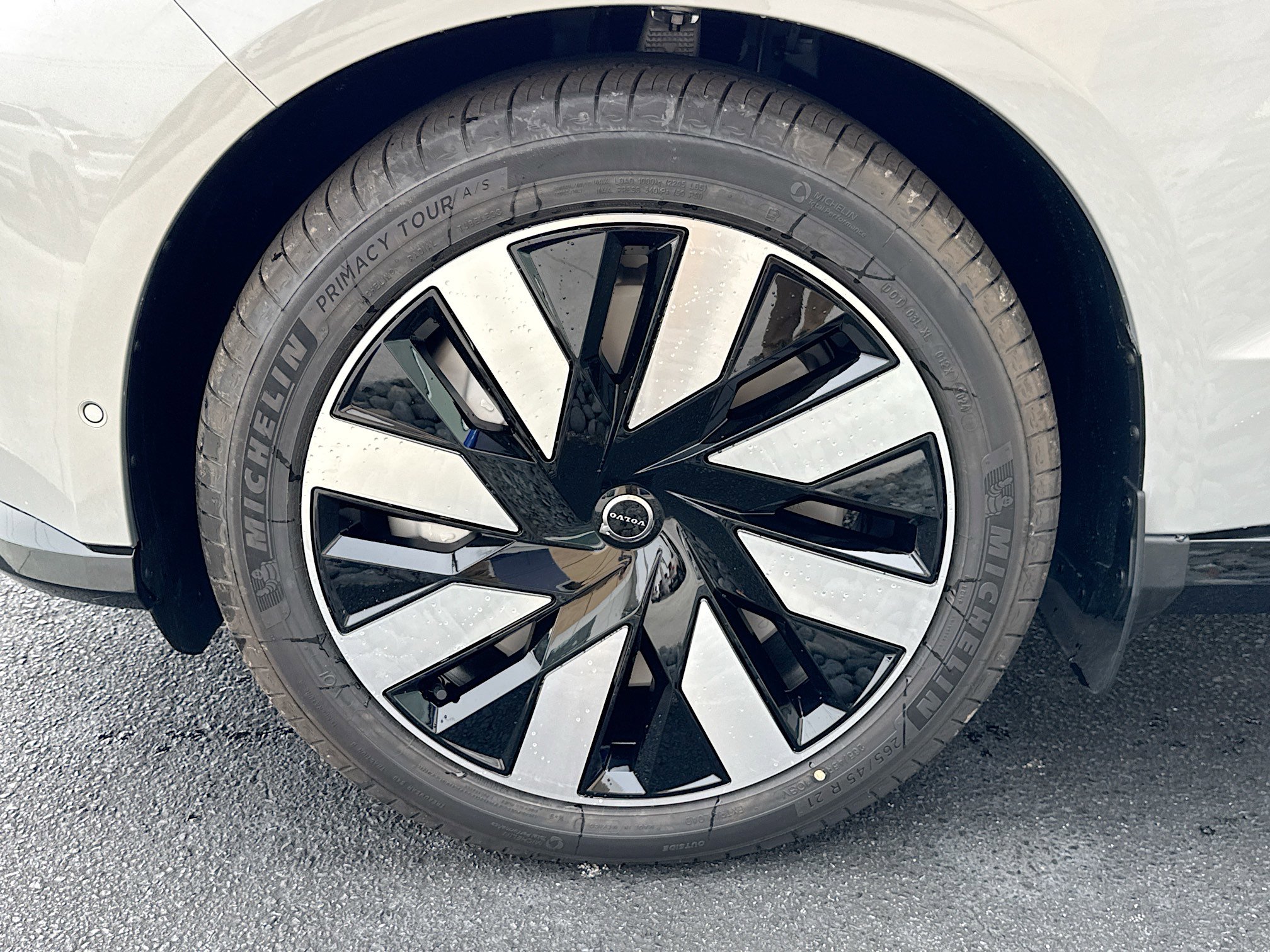 New 2025 Volvo EX90 Ultra image 20