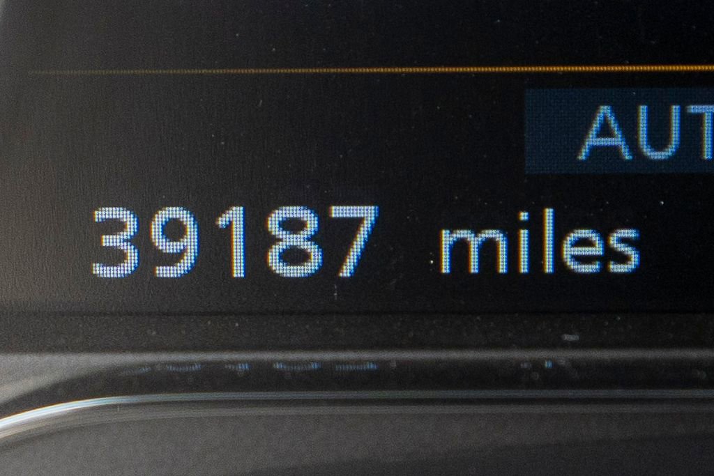 Used 2024 INFINITI QX80 Luxe image 13