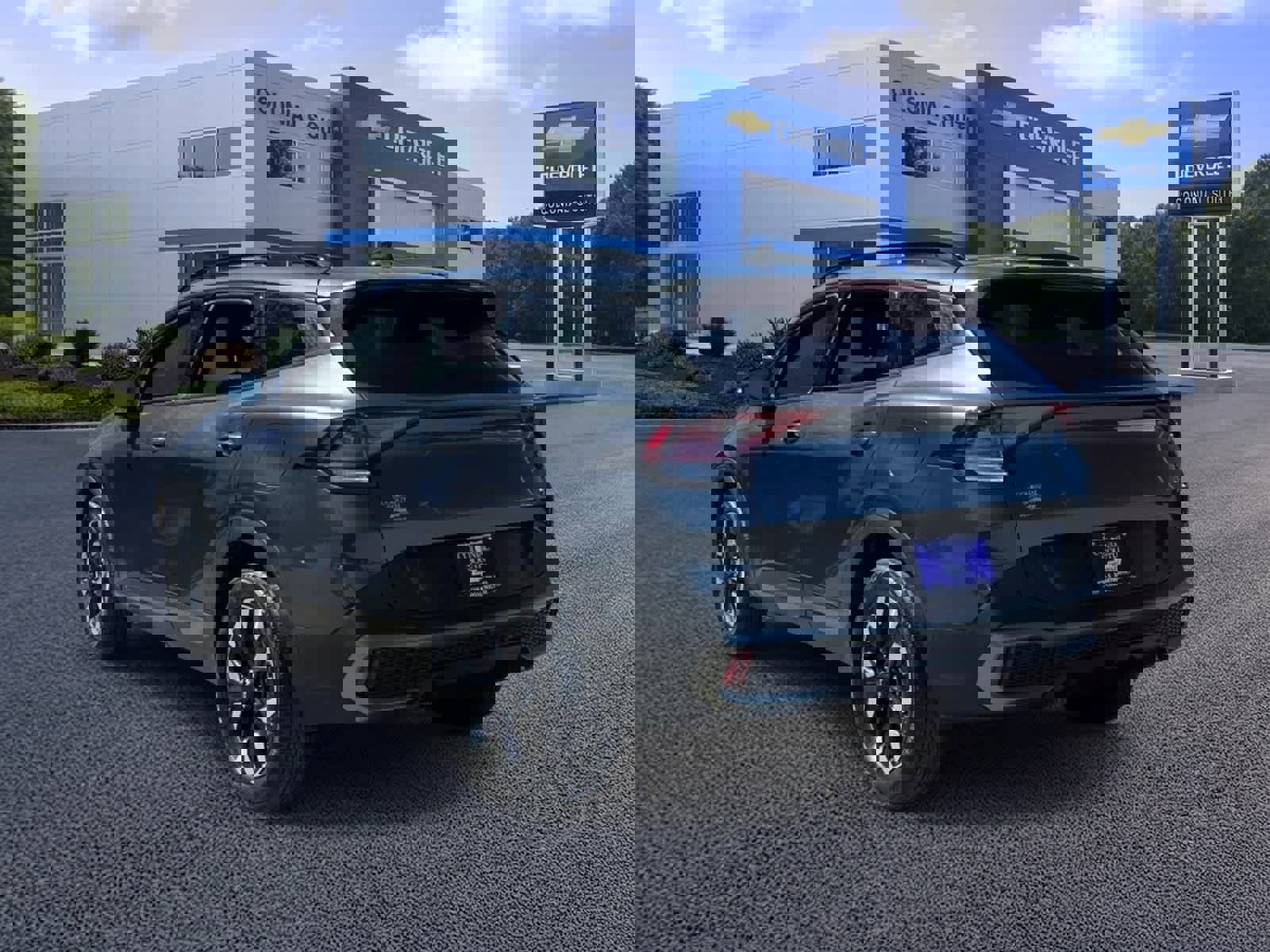 Used 2023 Kia Sportage X-Line w/ X-Line Premium Package AWD/4WD image 4